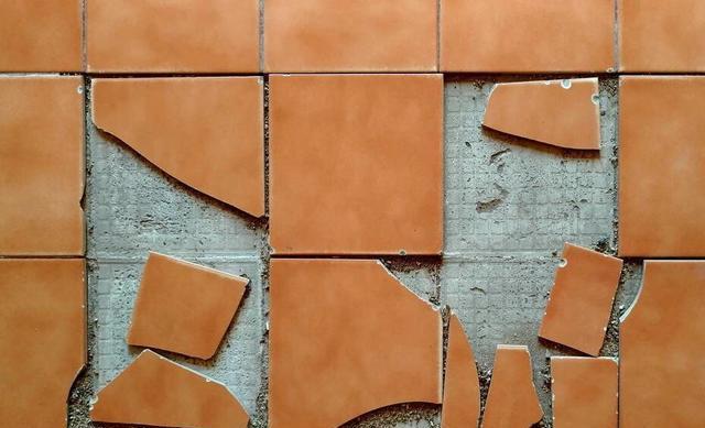 墙砖脱落怎么办视频(墙砖脱落怎么办视频教学) 墙砖脱落怎么办视频(墙砖脱落怎么办视频教学)